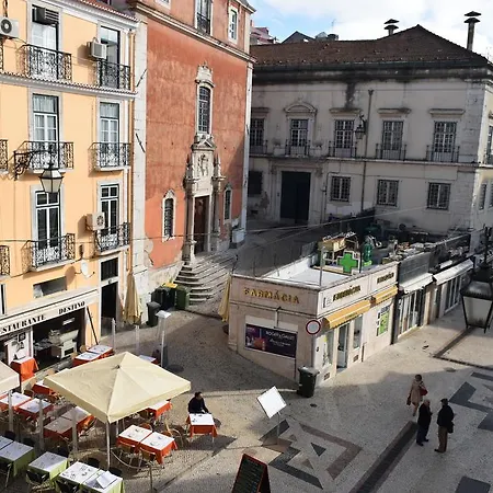 Pensao Flor Da Baixa Vendégház