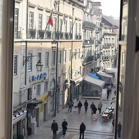 Pensao Flor Da Baixa Affittacamere 2*